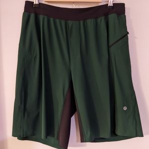 Lululemon Linerless Gym Shorts sz Large color Green
